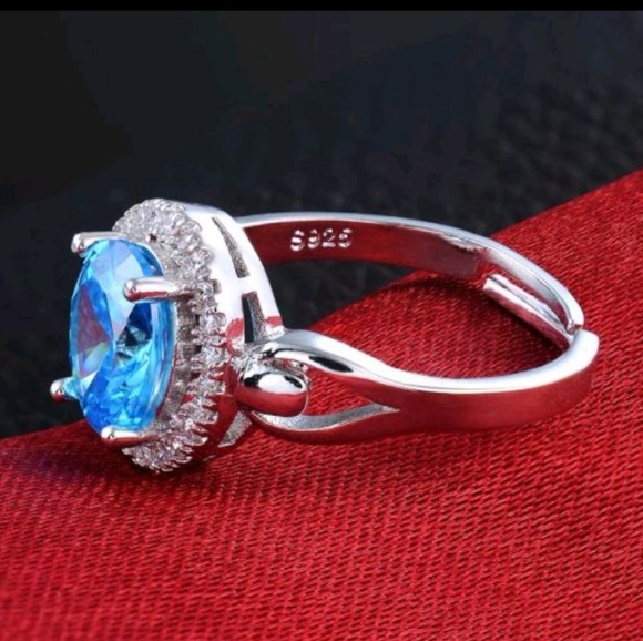 🔥Firey Blue Topaz & White Sapphire Ring - Picture 2 of 4